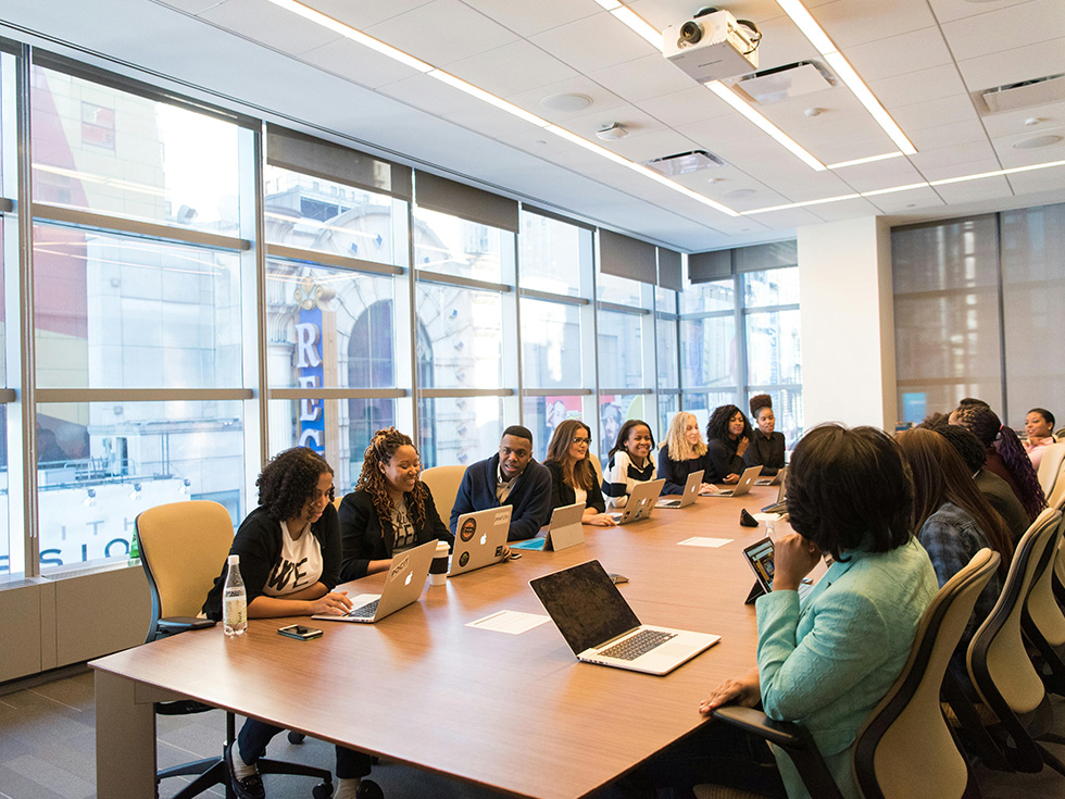 Escritórios e Empresas em Geral