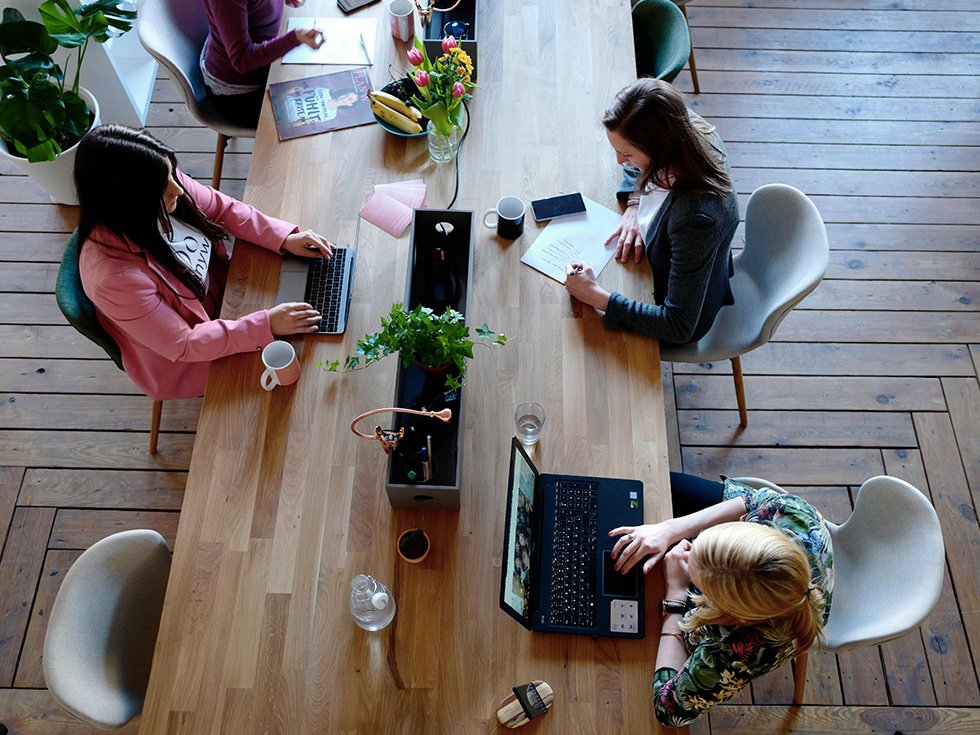 Escritórios e Empresas em Geral