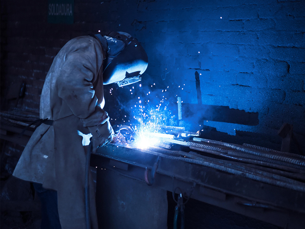 Fábricas e Industrias